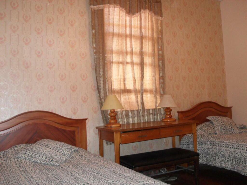 Volunteer House Hotel Кито Екстериор снимка